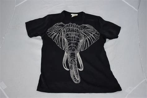 givenchy elephant tee|More.